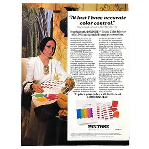 Anuncio impreso en color textil Pantone 1988 8,5x11" Mary McFadden interiores vintage años 80 - Imagen 1 de 1