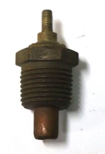362AH Stewart Warner Water Temperature Sending Unit 240 Degrees F Temp Sender - Foto 1 di 2
