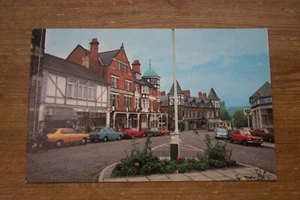 The Crescent, llandrindod wells postcard - Picture 1 of 2