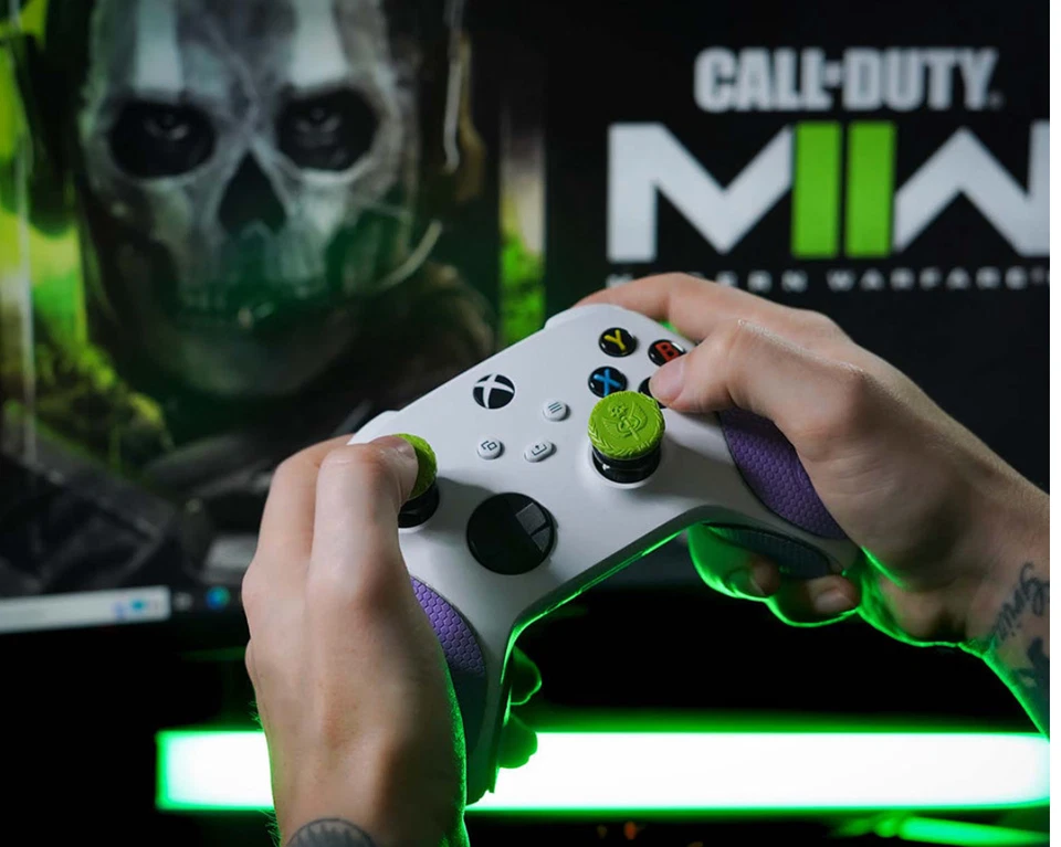 Kontrol Freek Call of Duty Ghost Green Xbox One Series X/S - Image 1 of 4