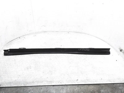 2012-2016 Honda Cr-V Driver Side Lower Skirt Rocker Molding 71850-T0g-A01 - Image 1 of 4
