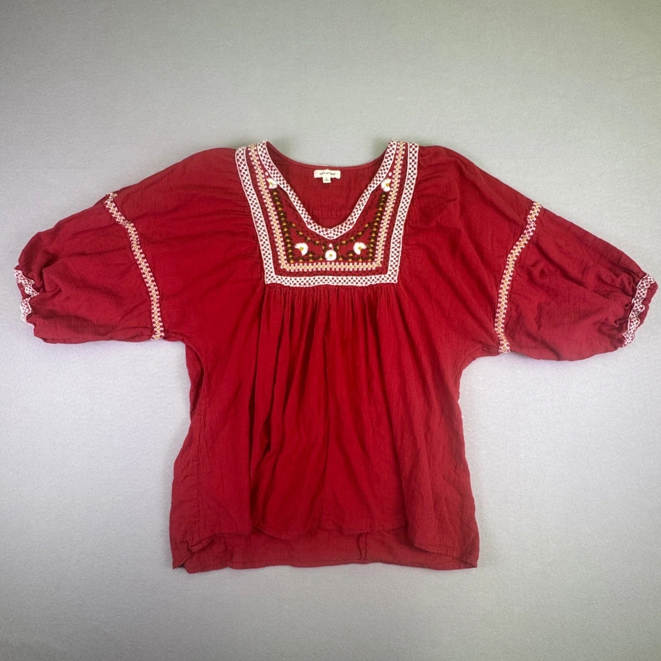 Blusa para mujer Max Studio boho occidental hippie bordada roja blanca floral grande Foto 1 de 4