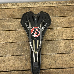 Bontrager Race Extra Lite Pro Seat Ti X-Lite Saddle 130 Titanium Rail TT 280 - Picture 1 of 16