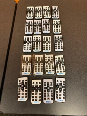 Makeblock/Arduino remote controls - Set/Pack of 20 - Image 1 of 2