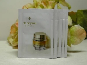 Menge 3: Cle de Peau Verbesserung der Augenkontur Creme Supreme Probengröße 0,03oz/1ml - Bild 1 von 6