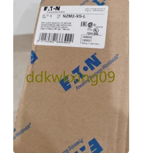 1PZ NUOVO EATON MOLELLER Maniglia di funzionamento sinistra dell'interruttore NZM2-XS-L - Foto 1 di 4