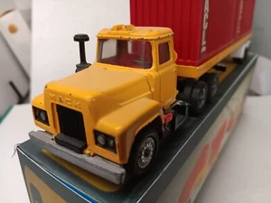 Corgi Major 1106 Mack Container Truck Very Good Play Worn free reproduction Box - Picture 1 of 13