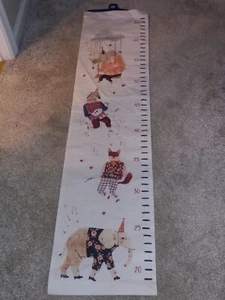 Wachstumstabelle Cecile Metzger Jamboree Anthropologie 52 Zoll L x 12,5 Zoll B - Bild 1 von 8