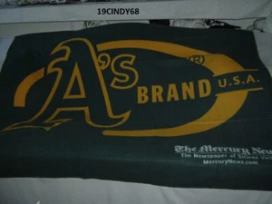 NEW MLB OAKLAND A'S "A'S BRAND U.S.A." FLEECE BLANKET-SGA - Picture 1 of 2