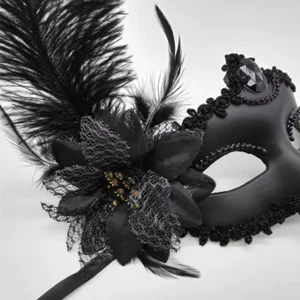 Venice Adult Masquerade Princess Mask Women Luxury Peacock Feathers Half Mask - Picture 1 of 3
