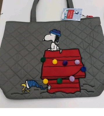 NUEVO CON ETIQUETAS Vera Bradley Navidad Esquí Pista Snoopy Grande Vera Bolso Limitado Cacahuetes Foto 1 de 4