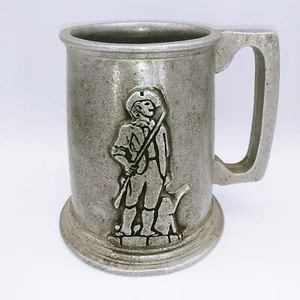 Taza Moldeada Primitiva Peltre Patriota Colonial 4.75" Diseño Vintage Patriótico - Imagen 1 de 8