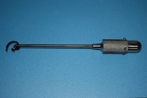 * V. MUELLER GU8580 YOUNG-MILLIN BOOMERANG NEEDLE HOLDER - Picture 1 of 5