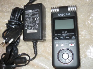 Tascam DR-07 Digitalrekorder ! TOP ! - Bild 1 von 22