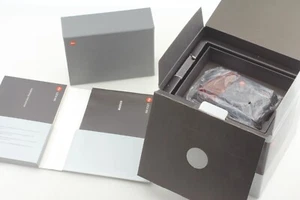 [Fast unbenutzt in Box] Leica M8 schwarz Digitalkamera 10,3 MP Body ASP-H Japan - Bild 1 von 12