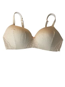 Cacique Simply Wire Free T-Shirt Bra Cream Beige Stripes Lace Trim 40DD - Picture 1 of 10