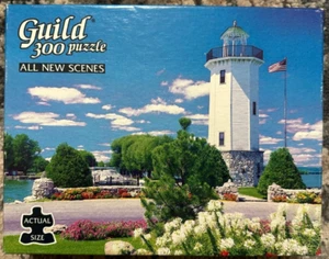 VINTAGE GOLDEN GUILD 300 PIECE HARBOR LIGHT JIGSAW PUZZLE COMPLETE - Picture 1 of 2