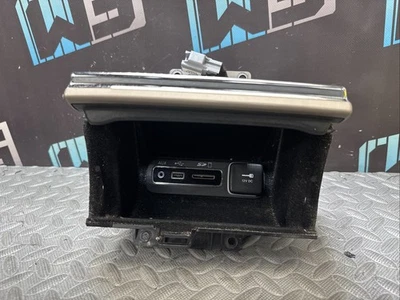 OEM 2017 JEEP GRAND CHEROKEE OVERLAND CONSOLE STORAGE SD AUX OUTLET MOROCCAN SUN - Imagem 1 de 4