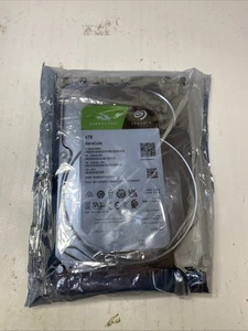 Seagate 4TB BarraCuda SATA 6Gb/s 256MB Cache 3.5-Inch Internal Hard Drive - Afbeelding 1 van 5