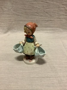 Goebel M.I Hummel figurine #175 "Mothers Darling"5.5" tall, Germany - Picture 1 of 8