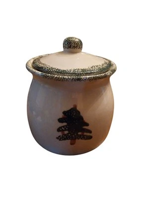 Hermitage 1996 Pottery Of Cookie Jar Or Canister. Green Sponge Detail &Xmas Tree - Image 1 of 4