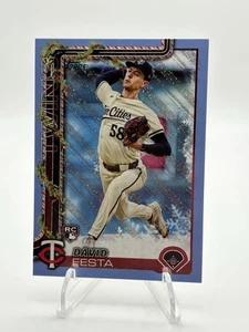 2025 Topps Holiday #H78 David Festa Light Blue & White Glitter Rookie card - Bild 1 von 2
