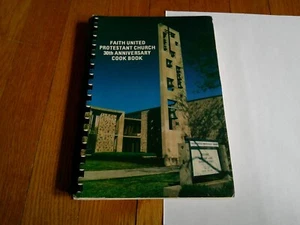 Libro de cocina de colección Park Forest IL Iglesia Coleccionable Fe Protestante Unido Nombres UPC - Imagen 1 de 10