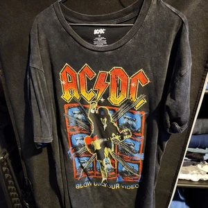  Mineral Wash Oversized Graphic Band Tee, Größe M - Bild 1 von 3