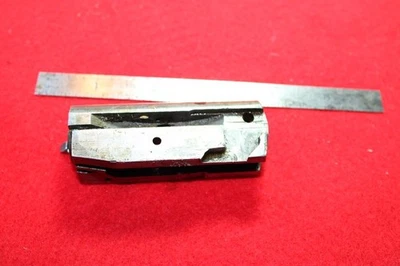 Noble 60,60a,60af,60b,60g,65, 12 ga, Cuerpo de perno con extractor,82025-os Foto 1 de 4