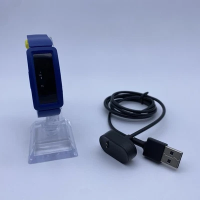 Rastreador de actividad para niños Fitbit Ace 2 cierre azul y amarillo talla única con cargador  Foto 1 de 4