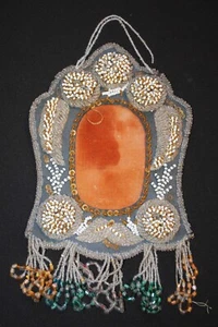 Victorian Native American Mohawk Hand Beaded Whimsey Picture Frame, circa 1900 - Picture 1 of 9