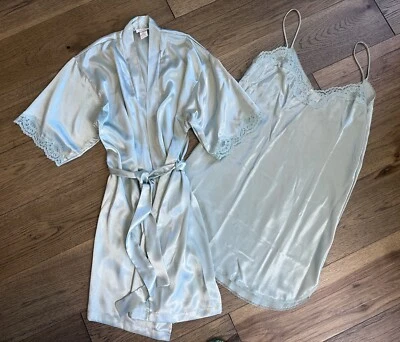 De Colección Barbizon Satén Slip Vestido Bata Conjunto Talla Med Camisón Coqueta Encaje Lencería Foto 1 de 4