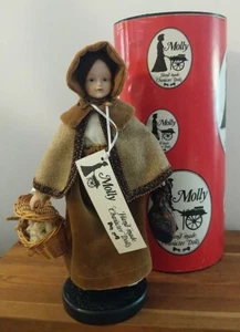 L'emigrante 1860 Molly bambola personaggio fatta a mano 1984 porcellana Irlanda  - Foto 1 di 22