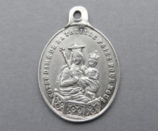 Religious Medal in Silver. Notre Dame de la Treille. Patroness of Lille 1843.