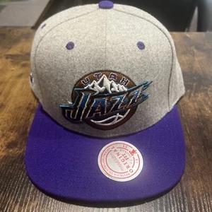 NBA Utah Jazz Mitchell & Ness Grey / Purple Felt Fat Snap Back Nice Shape - Picture 1 of 5