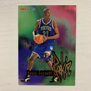 1996 NBA Hoops #272 RC Kevin Garnett Timberwolves Basketball Card - Bild 1 von 3