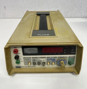 FLUKE 8921A TRUE RMS VOLTMETER ,DIGITAL DISPLAY ,AC/DC 10 Hz to 20 MHz, VOLTS/dB - Picture 1 of 13