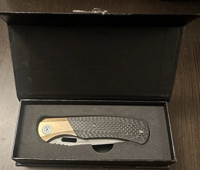 Bastion Gear Baron Folder San Mai Damascus Blade, Brass Bolts, Carbon Fiber - Image 1 of 4