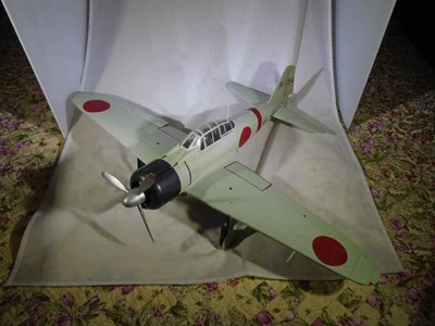 Modelo de avión fundido a presión A6M Zero Toys siglo XXI escala 1/18 Foto 1 de 4