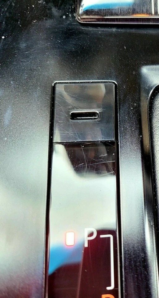 10-22 НОВЫЙ LEXUS GX460 ВЫПУСК ПЕРЕКЛЮЧАТЕЛЬ ПЕРЕДАЧ КРЫШКА ОТДЕЛКИ ПЕРЕКЛЮЧАТЕЛЬ ЗАМОК ЧЕРНЫЙ   - Изображение 1 из 3