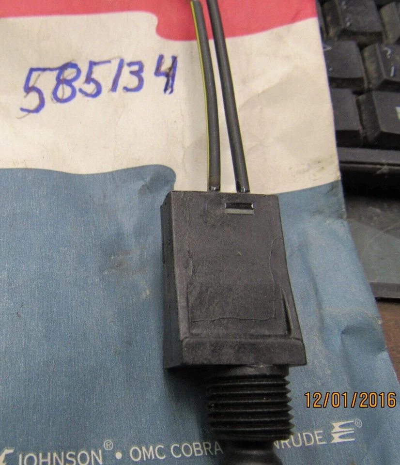 NUEVO INTERRUPTOR DE CORTE OEMC JOHNSON EVINRUDE 585134. Foto 1 de 1