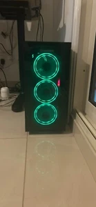 Gaming setup - Picture 1 of 6