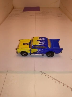 Matchbox 57 Chevy nariz abatible, 1979 China Foto 1 de 3