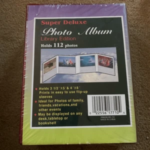 Super Deluxe Photo Album Library Edition Holds 112 Photos *New* - Picture 1 of 5