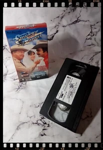 Smokey and the Bandit (VHS, 1996) 1977 Action Burt Reynolds, Sally Field - Picture 1 of 4