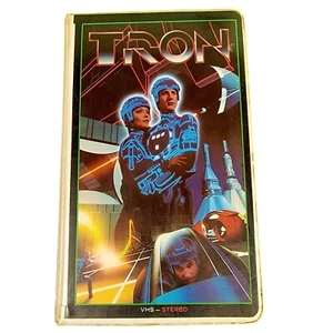 Tron Vintage 80s VHS Movie Tape Hard Plastic Clamshell Case 1982 Disney NTSC - Picture 1 of 16