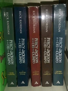 Rick Riordan Percy Jackson E Gli Dei Dell’olimpo Lotto 5 Libri Buone Condizioni - Foto 1 di 3