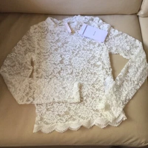Off White Laced Blouse Bershka size S with tags - Picture 1 of 3