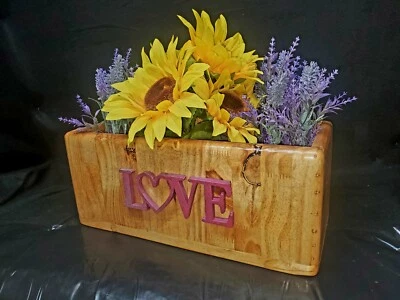 Wooden Planter Box Valentines! - Image 1 of 4