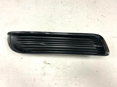 Cubierta de luz antiniebla para parachoques delantero derecho Chrysler 300 2011-2014 11LX-190-AA Foto 1 de 4